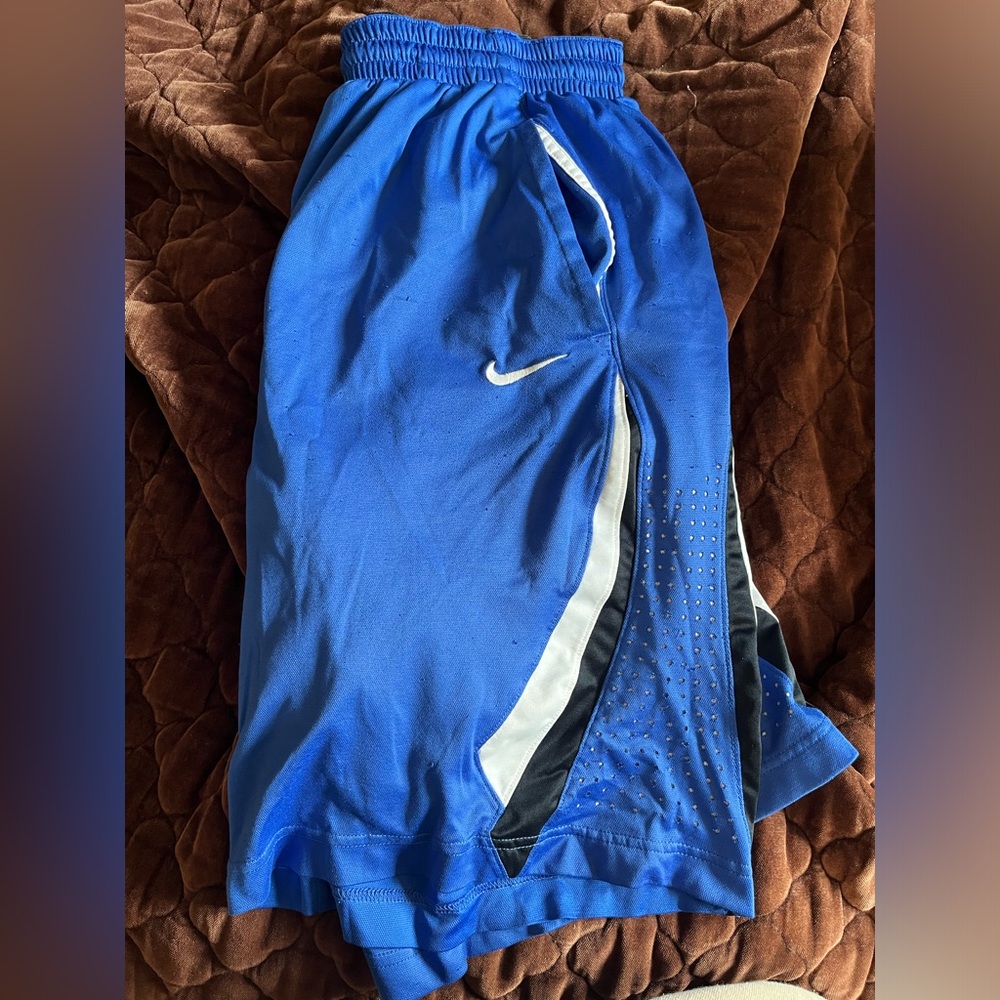 Nike Elite (Blue) Basketball Shorts - Large